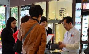 视光定配精英班-黄岛区正真视光技术咨询中心_山东德州验光师培训学校★正真视光★东营_滨州_聊城眼镜店验光配镜师技术培训班+资格证考试