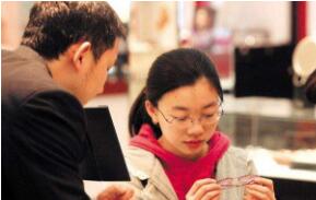 视光定配精英班-黄岛区正真视光技术咨询中心_山东德州验光师培训学校★正真视光★东营_滨州_聊城眼镜店验光配镜师技术培训班+资格证考试