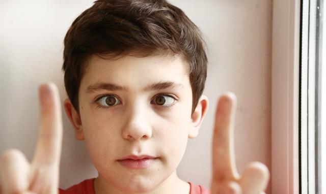 东营验光培训学校-正真视光 斜视会遗传吗？