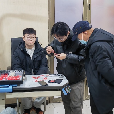 聊城眼镜培训学校老师详细讲解什么是间歇性外斜视