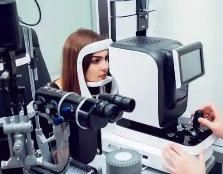 滨州眼镜培训学校分享棱镜效果现像之双眼位移不等